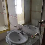 Bed & Breakfast Privada Triple Individual *